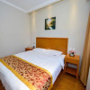 Отель GreenTree Inn Liaoning Dalian Wuyi Square Express Hotel, фото 3