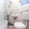 Отель Awesome Home in Okrug Donji With 3 Bedrooms and Wifi, фото 6