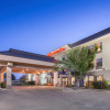 Отель Hampton Inn Wichita-East, фото 1