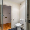 Отель Pleasant Putney Home Close to the Tube Station by Underthedoormat, фото 9