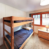 Отель Herringbone Cabin 3 Bedrooms 2 Bathrooms Cabin, фото 7