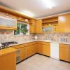 Отель Homey Kiryat Haim Apt by Sea N Rent, фото 6
