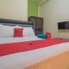 Отель RedDoorz near Living Plaza Balikpapan 2, фото 14