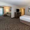 Отель La Quinta Inn & Suites by Wyndham Jonesboro, фото 16