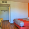 Отель Motel 6, фото 7