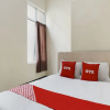 Отель OYO Life 90786 De Campus Homestay Syariah, фото 16