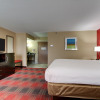 Отель Holiday Inn Express & Suites Jackson Downtown - Coliseum, an IHG Hotel, фото 4
