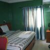 Отель D'Czars Hotel & Suites, фото 7