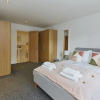 Отель Lister's Nest Halifax Stunning Sleeps 12, фото 5