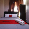 Отель RedDoorz @ Marina Manado, фото 2