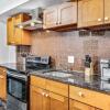 Отель Cozy 1BD Steps Away From Convention Center, фото 8