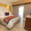 Отель Family Luxury Suites by Velas Vallarta, фото 6