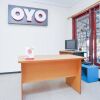 Отель OYO 1112 Comfitel Siwalankerto AA4, фото 2