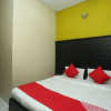 Отель Capital O 15091 Gaurav Boarding House, фото 4