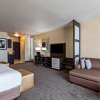 Отель Holiday Inn Express & Suites Anaheim Resort Area, an IHG Hotel, фото 5