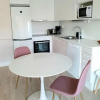 Отель Cosy and quiet 1 br apartment - 7 min airport, фото 10
