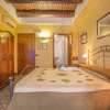 Отель Alloggio dei Vassalli, In the Heart of the Historic Center, фото 6