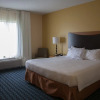 Отель Fairfield Inn & Suites Bedford, фото 3