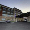 Отель Holiday Inn Express And Suites Detroit Northwest Livonia, фото 1