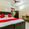Отель OYO 23115 Hotel Saravana, фото 5