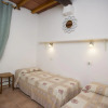 Отель Apartment three-room Number 8 on the seafront of Morcone-MORCONE TRILO N° 8, фото 8