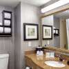 Отель Hampton Inn & Suites by Hilton Toronto Airport, фото 8