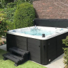 Отель Cozy Vacation Home With a hot tub, фото 8