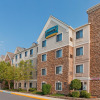 Отель Staybridge Suites Allentown Bethlehem Airport, an IHG Hotel, фото 1