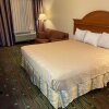 Отель Desert Sands Inn & Suites в Альбукерке