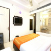 Отель OYO 982 Hotel Royal Park, фото 5