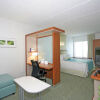 Отель Springhill Suites Durham Chapel Hill, фото 5