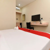 Отель RedDoorz @ Legian Street, фото 26