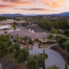 Отель Bear Bridge by Avantstay Hilltop Haven in Temecula w/ Views, Putting Green & Hot Tub, фото 20