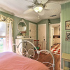 Отель Historic Grape Arbor House < 2 Blocks to Main St, фото 5