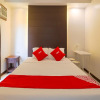 Отель OYO 759 Royal South Garden Suites, фото 5
