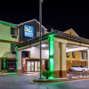 Отель Quality Inn & Suites Montgomery East Carmichael Rd, фото 1