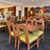 Отель Holiday Inn Express Hotel & Suites Terre Haute, an IHG Hotel, фото 6