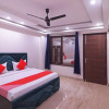 Отель OYO 90025 Pari Residency, фото 10