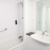 Отель Ibis budget London Heathrow Central, фото 11