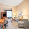 Отель Holiday Inn & Suites Goodyear - West Phoenix Area, an IHG hotel, фото 7