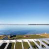 Отель Tranquility Beach House - Absolute Waterfront - Child and Pet Friendly, фото 1