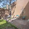 Отель Cinco Chimineas - Indoor Pool, Walk to Canyon Rd, Authentic Historic Santa Fe, фото 24