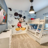 Отель Elegant home with themed bedrooms near Disney, фото 6