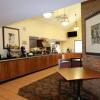 Отель FairBridge Inn & Suites - Akron Copley Township - West, фото 13