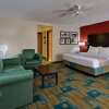 Отель La Quinta Inn & Suites by Wyndham Plattsburgh, фото 16