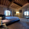Отель Room in B&B - Room Overlooking the Vineyards and Florence, фото 3