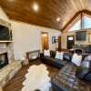Отель Bucks and Bunks - Brand new Cabin Come Relax or Watch TV Outside Fireplace в Токине-Роке