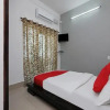 Отель OYO 16526 Karanji Homestays, фото 6