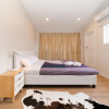 Отель Takapuna Central Spacious & New Home 3, фото 1