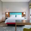 Отель Hampton Inn & Suites Marshfield, фото 2